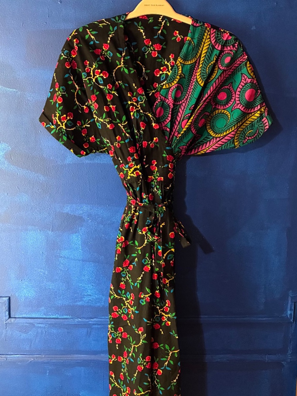 One of a kind wrap dress - Picture 1 of 3